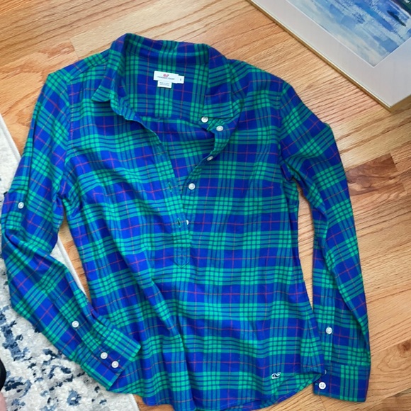 Vineyard Vines Tops - Vineyard vines flannel size 8. New without tags!